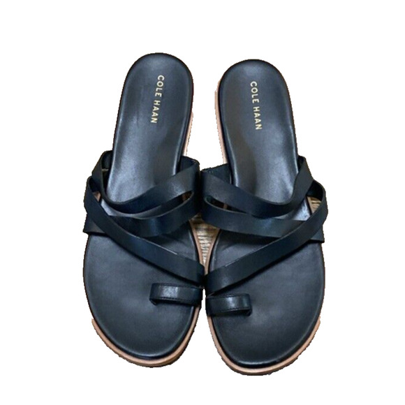 Cole Haan Flavia Grand Strappy Toe Loop Black Sandal Size 8B without box - Picture 2 of 9